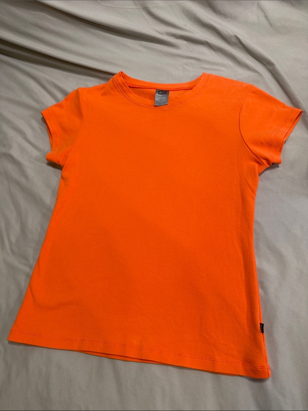 REI Bright Orange Short Sleeve Crew Tee 95% organic cotton
